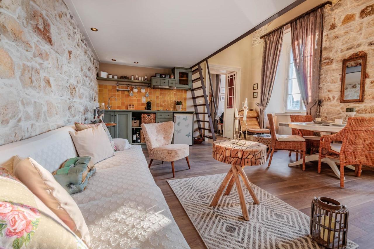 Mouragia Loft - Waterfront Old Corfu Town Apartment Exterior photo