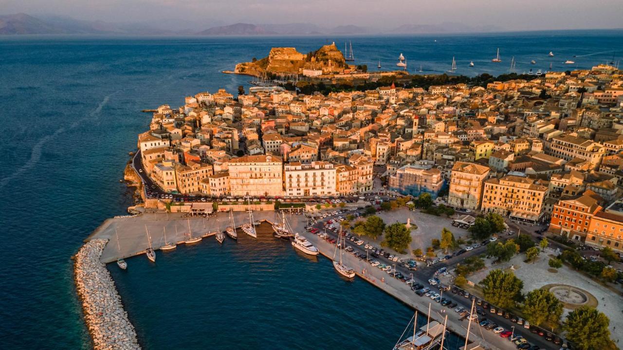 Mouragia Loft - Waterfront Old Corfu Town Apartment Exterior photo